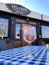Teller's Taproom & Kitchen — bar in Lakewood