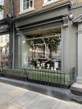 Brooks and Brooks Hairdressing — hair salon in London