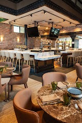 Hearth & Vine — restaurant in Portland