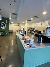 Linh's Coffee Co.(Best Cafe with a view) — coffee shop in Brisbane