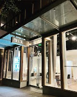 Moes Beauty Co — hair salon in Portland