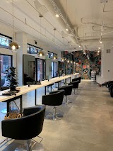 GOLD + ARROW — hair salon in Portland