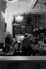 Le Lit Double - Bar & Bouffe — bar in Quebec City