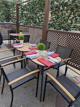 Tzin Wine & Tapas — restaurant in Edmonton