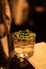 Jekyll & Hyde Bar à tapas — bar in Quebec City