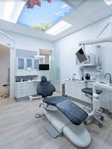 Kingsgate Dental — dentist in Vancouver