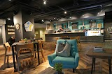 Magnolias Sous Le Pont — coffee shop in Dallas