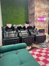 Salon Brooklyn — hair salon in Quebec City
