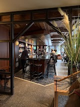 Q Restaurant & Bar — restaurant in Portland