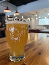 Devil May Care Brewing Company — bar in Winnipeg