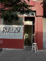 rule 25/7 coffee shop — coffee shop in New York City