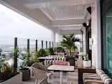Sunset — bar in Auckland