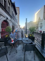 Captain Foxheart's Bad News Bar & Spirit Lodge — bar in Houston